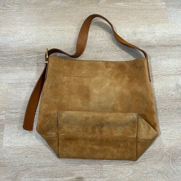 NWT Madewell The Essential Bucket Tote: Caramel Suede SOLD OUT ONLINE - Picture 6 of 10